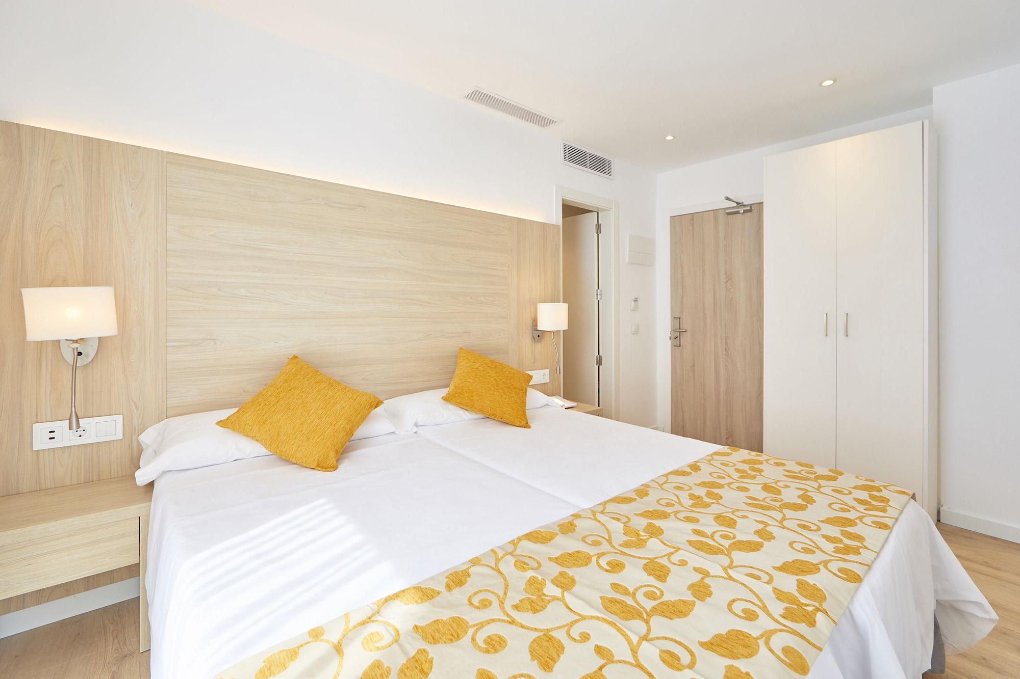קאלה בונה Hotel Ilusion Moreyo - Adults Only מראה חיצוני תמונה