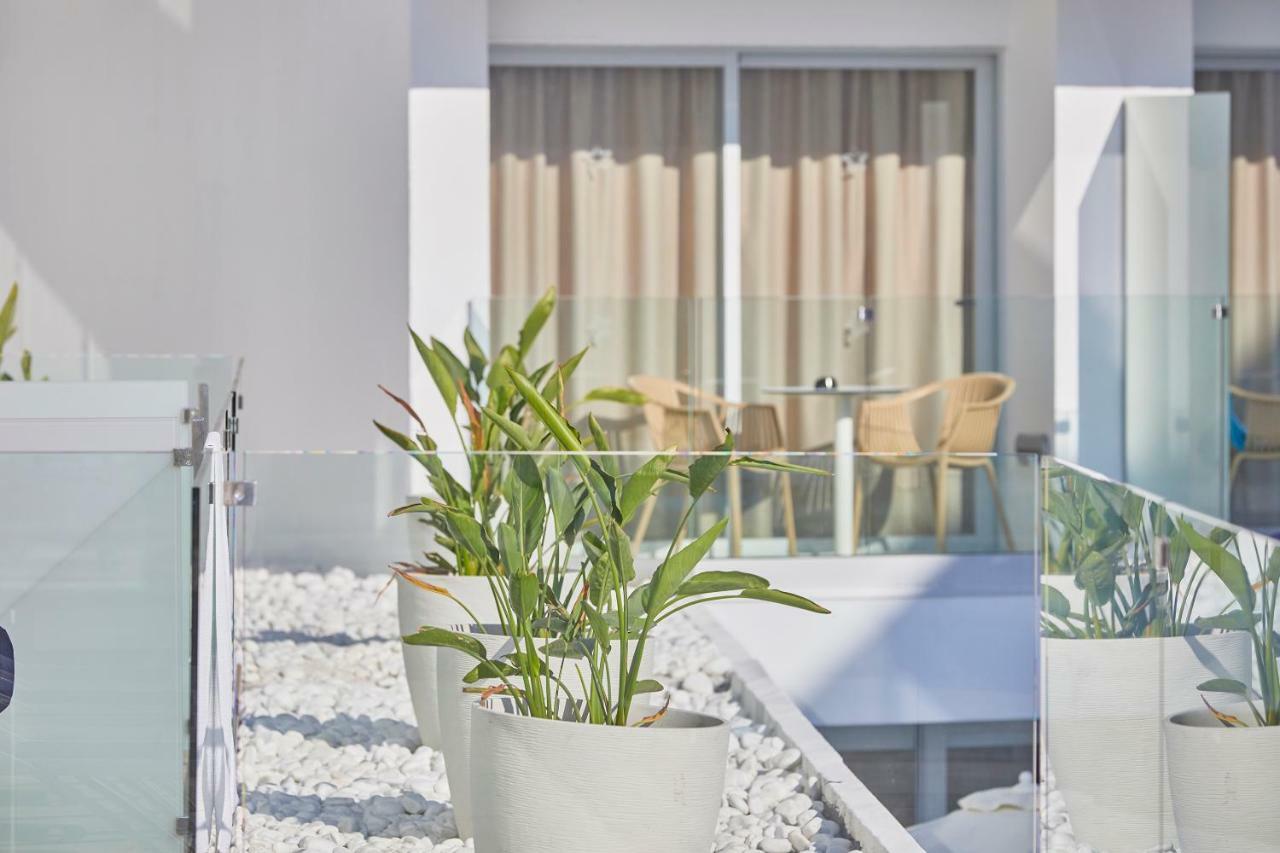 קאלה בונה Hotel Ilusion Moreyo - Adults Only מראה חיצוני תמונה